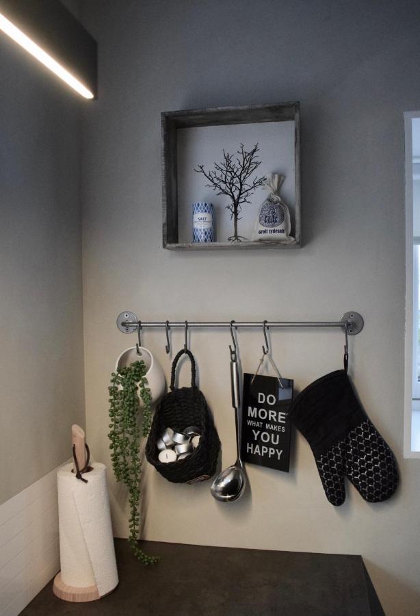 The Sybilla Apartment - Cosy And Modern Basement Apartment Klaksvík Екстериор снимка
