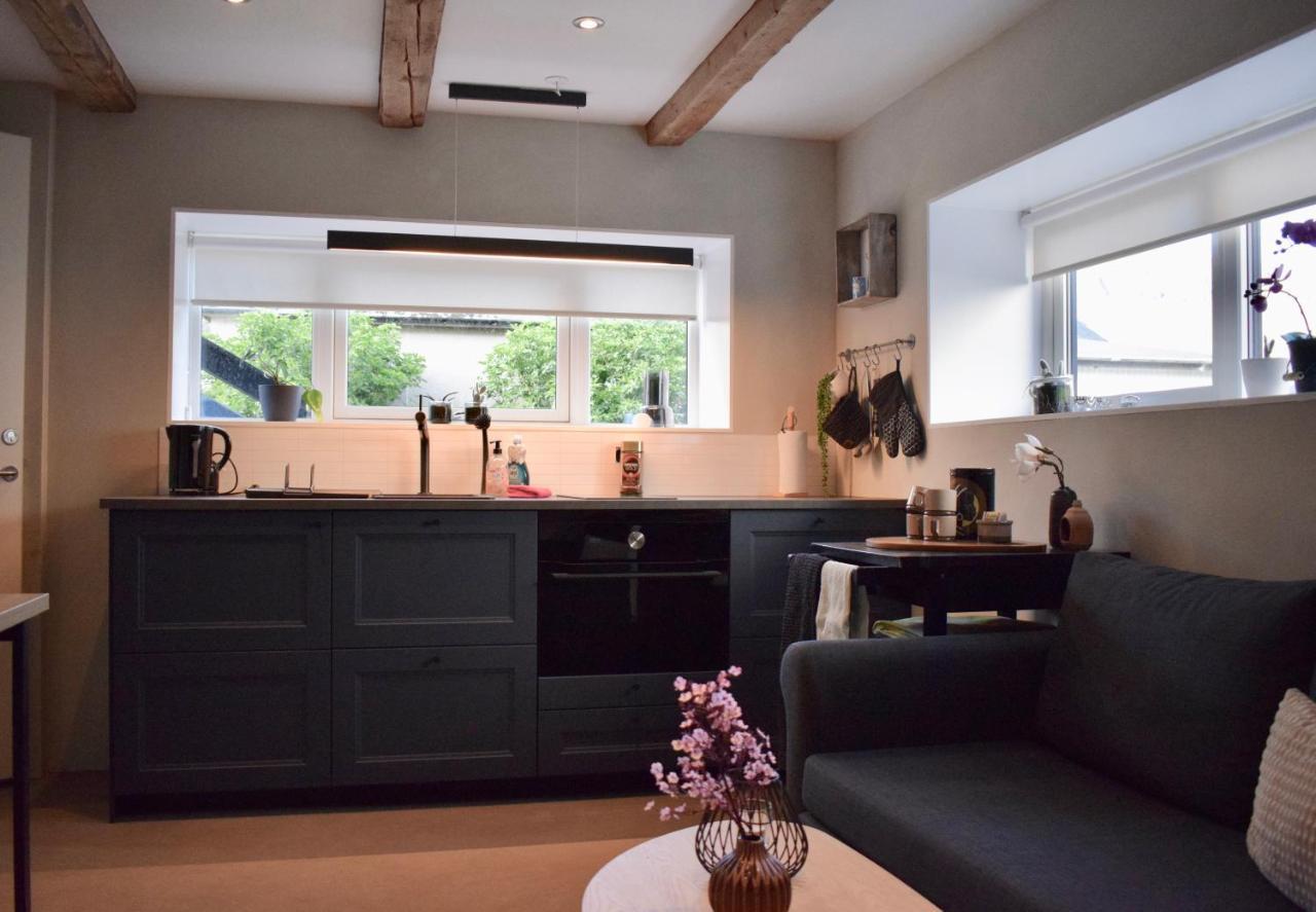 The Sybilla Apartment - Cosy And Modern Basement Apartment Klaksvík Екстериор снимка