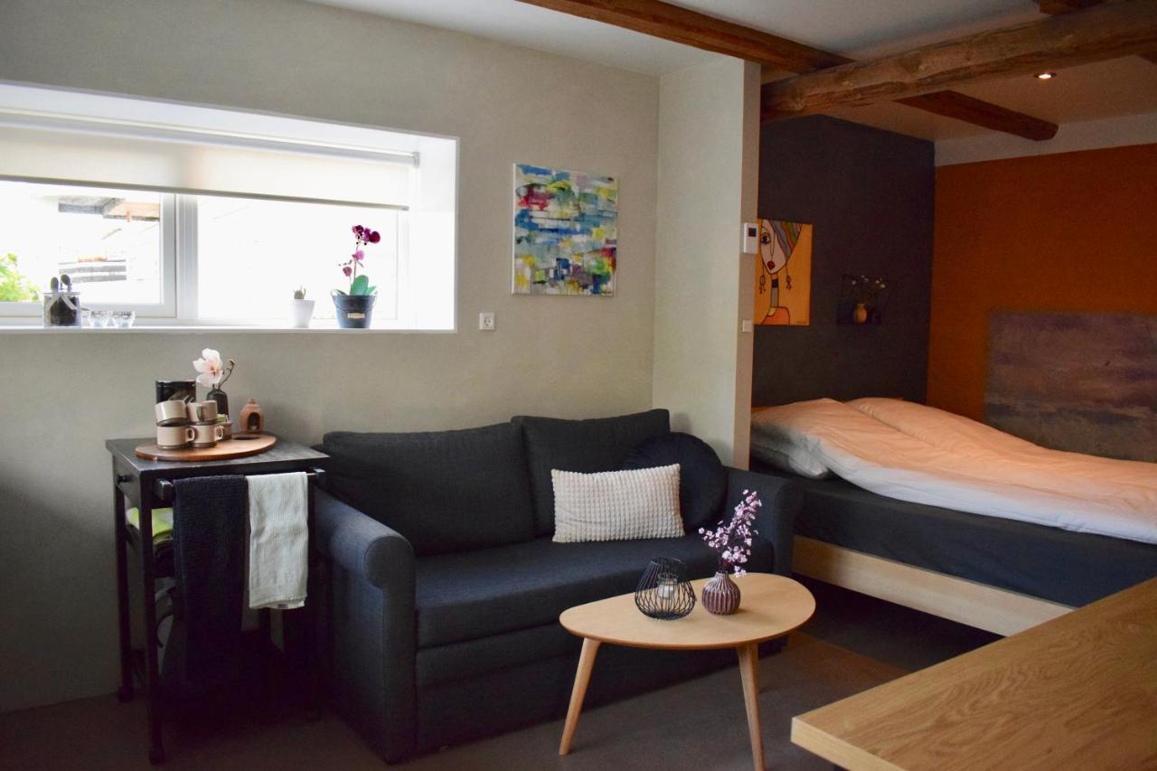 The Sybilla Apartment - Cosy And Modern Basement Apartment Klaksvík Екстериор снимка